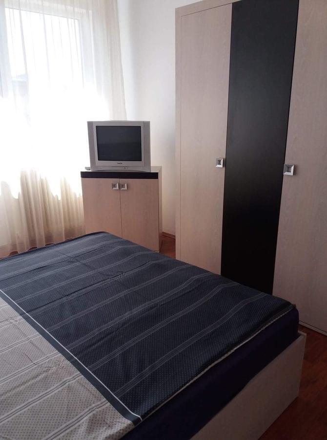 Voxx Apartment Orşova Εξωτερικό φωτογραφία